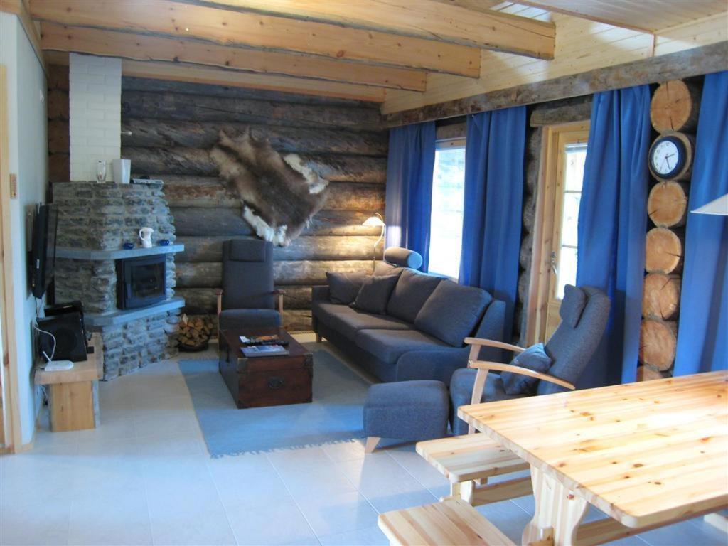Lost Inn Cabins Äkäslompolo Pokoj fotografie